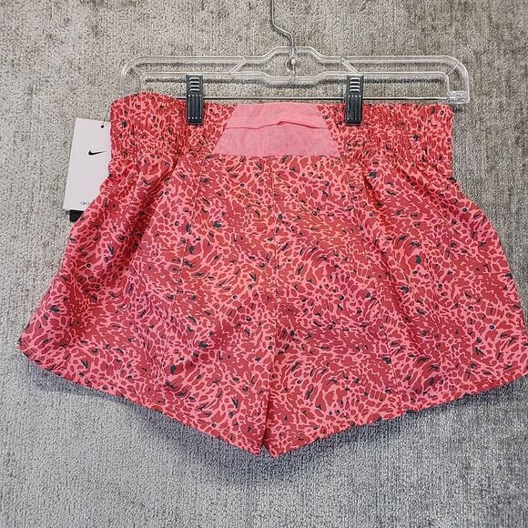 Nike Women's One Dri-FIT Mid-Rise 3" Brief-Lined Shorts, Coral Chalk,size small - Picture 3 of 10